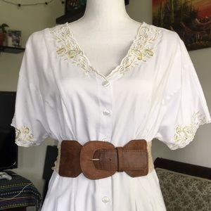 Brown belt with creme elastic waist braid